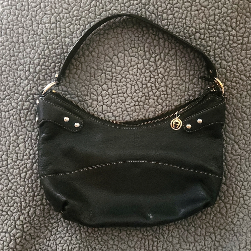 Etienne Aigner black leather shoulder bag